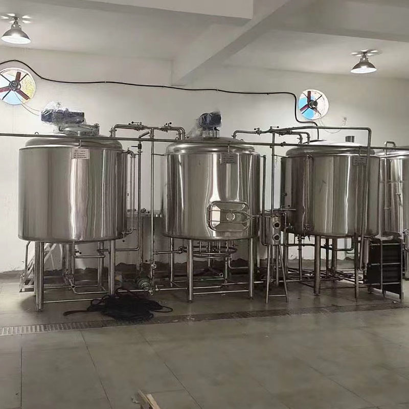 义县精酿啤酒设备厂—如何延长精酿啤酒设备的使用寿命